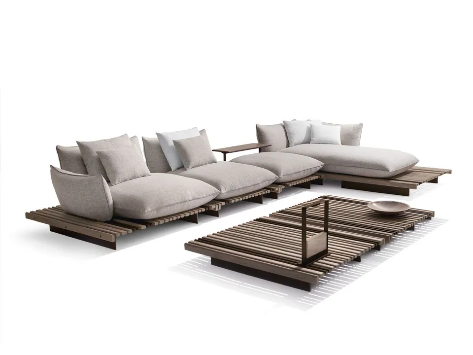 Giorgetti Apsara round steel garden side table, photographed for the catalogue